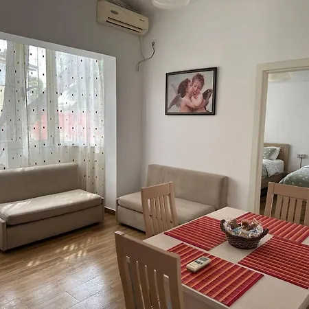 Albania Dream Holidays G Apartman Golem