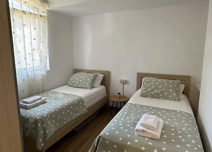 Albania Dream Holidays G غوليم